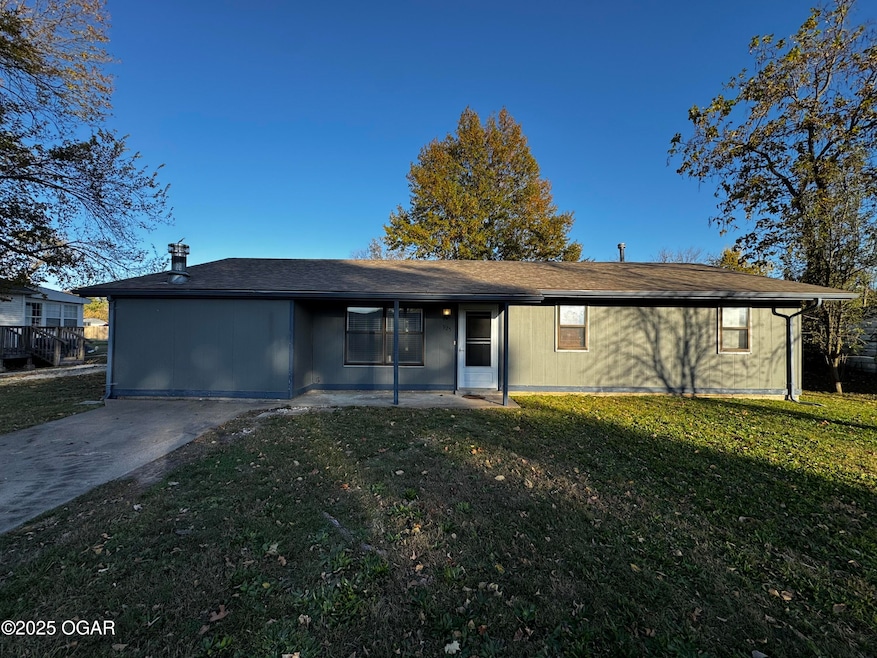 For Rent $1,450/month