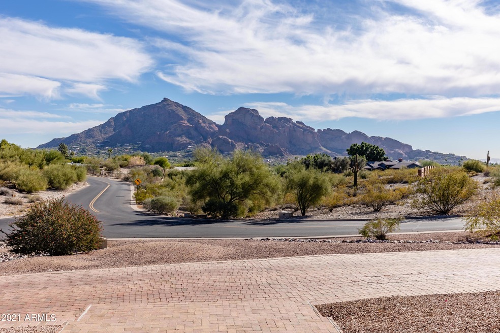 Camelback Mtn VIEWS