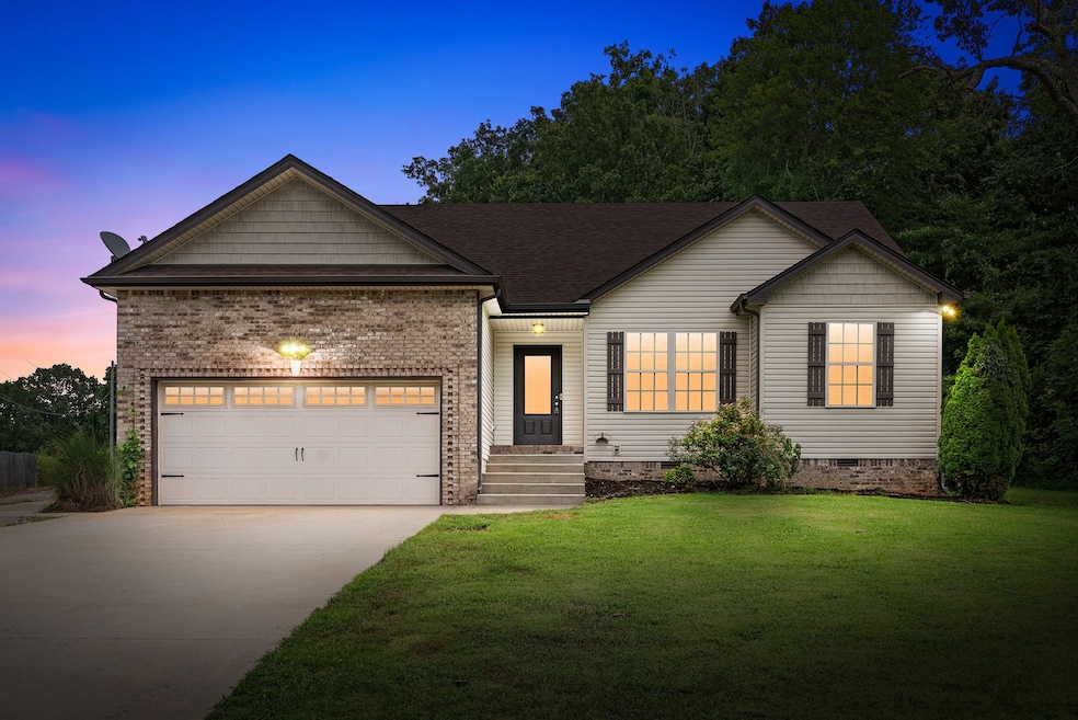 Under Contract $370,000