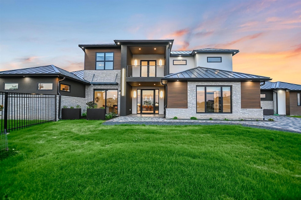 1806 Lauren Dr, Spicewood, TX 78669 - photo 1