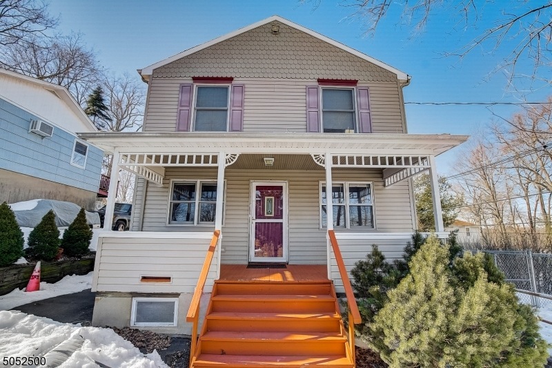 28 Chincopee Ave, Hopatcong, NJ 07843 - photo 1