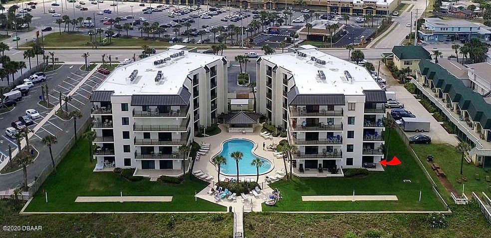 OCEANFRONT COMPLEX
