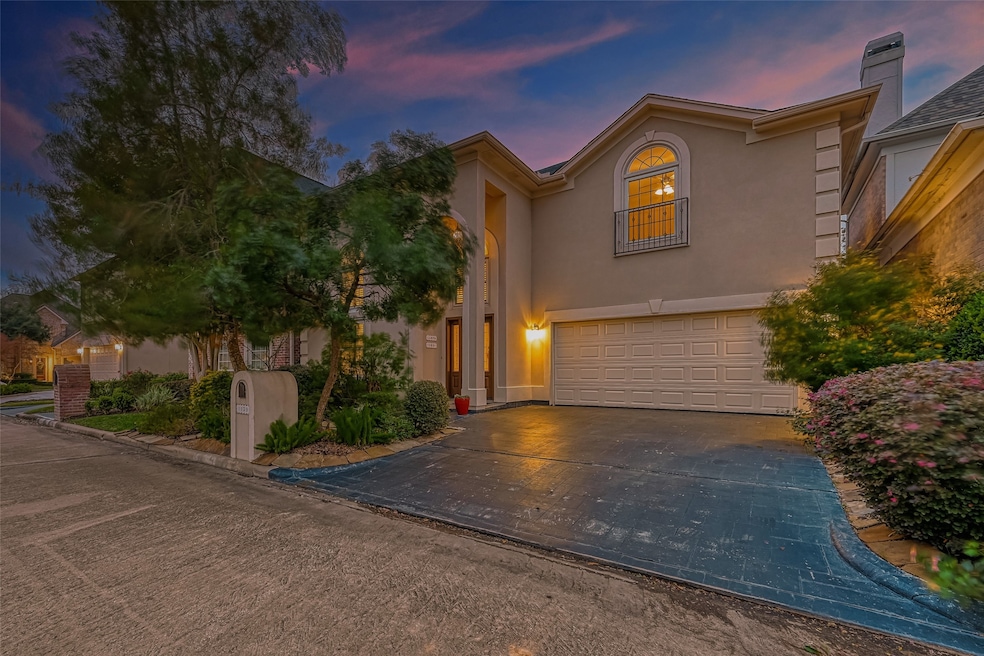 1139 Bayou Island Dr, Houston, TX 77063 - photo 1