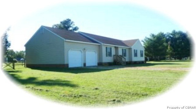 2610 Mattaponi Ave, West Point, VA 23181 - photo 1