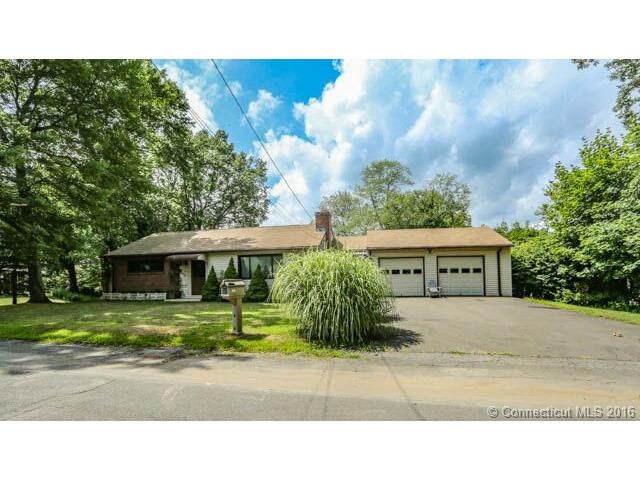 838 Woodruff Rd, Orange, CT 06477 - photo 1
