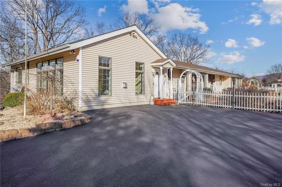 429 Clove Rd, Monroe, NY 10950 - photo 1