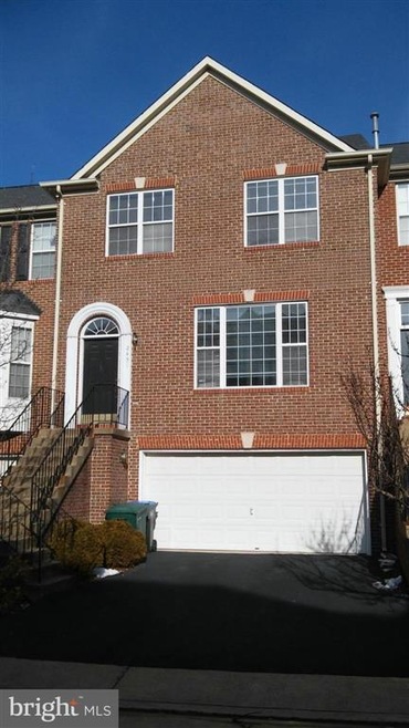 2451 Founders Way, Herndon, VA 20171 - photo 1