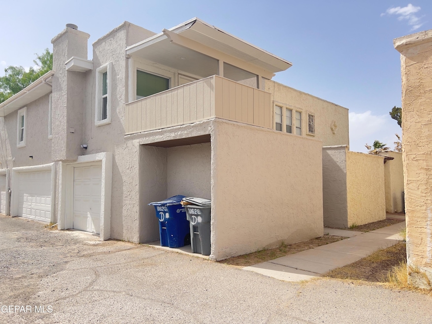 10628 Springwood Dr unit D, El Paso, TX 79935 - photo 1