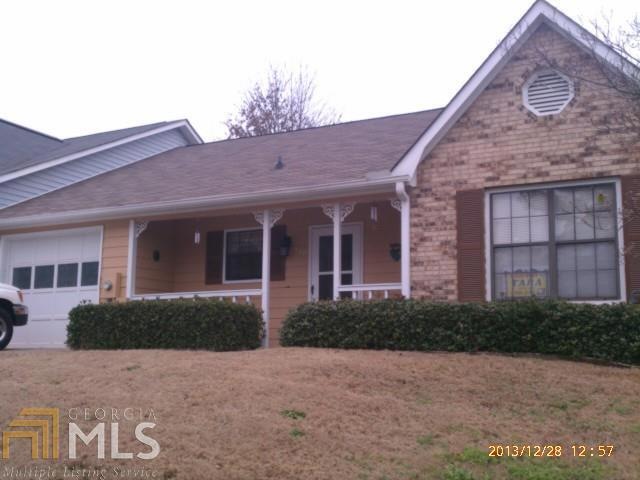 200 Oak Cir N, Stockbridge, GA 30281 - photo 1