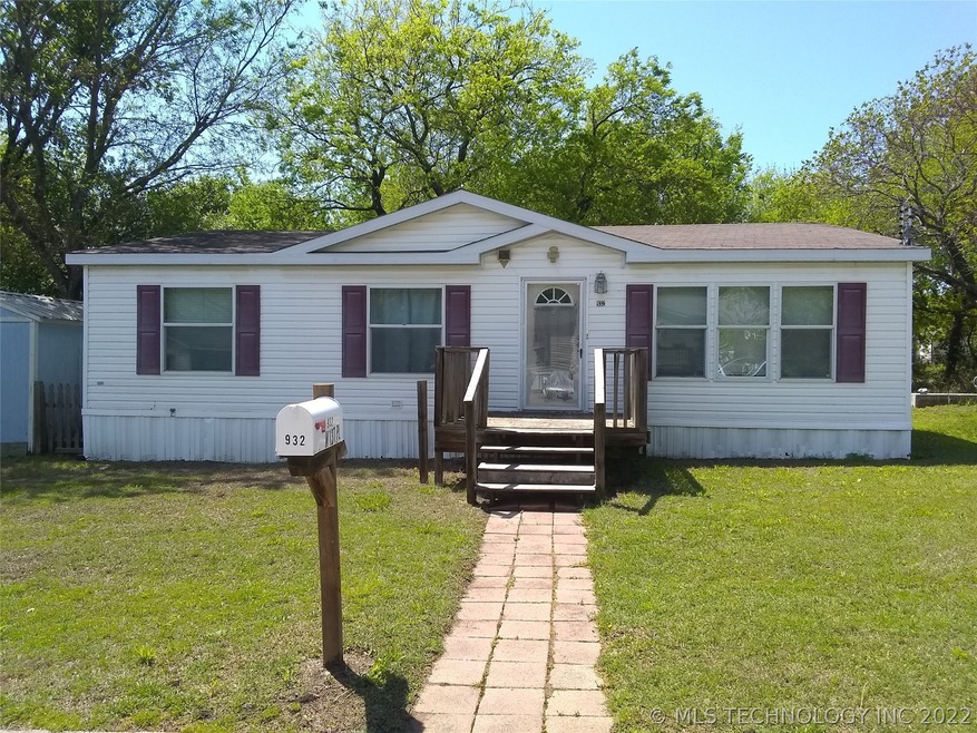 932 W 137th Place, Glenpool, OK 74033 - photo 1