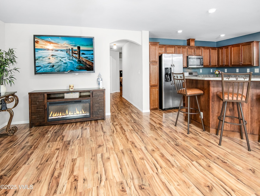 136-Salmon-Loop-MLS_08