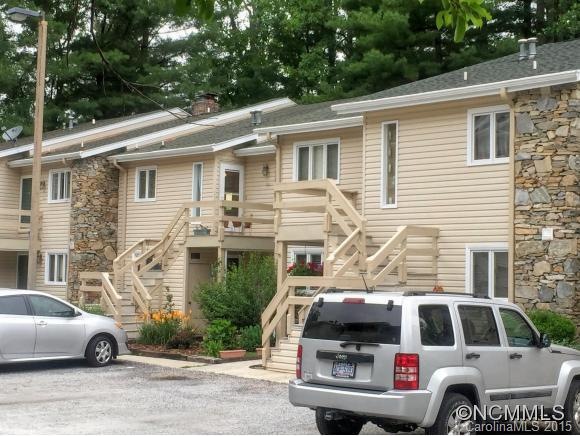 Fantastic Top Floor Condo