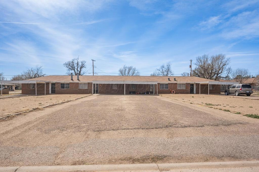 Pending $289,900 • Co-Listing Agent