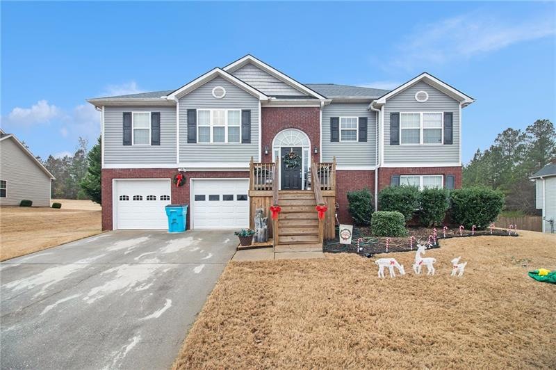 40 Pine Shadow Cir, Covington, GA 30016 - photo 1