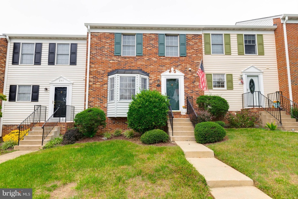 263 Fairfield Dr, Warrenton, VA 20186 - photo 1