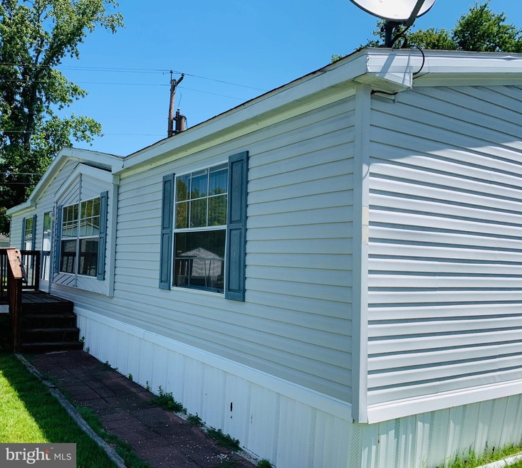 47 Patuxent Mobile Estates, Lothian, MD 20711 - photo 1