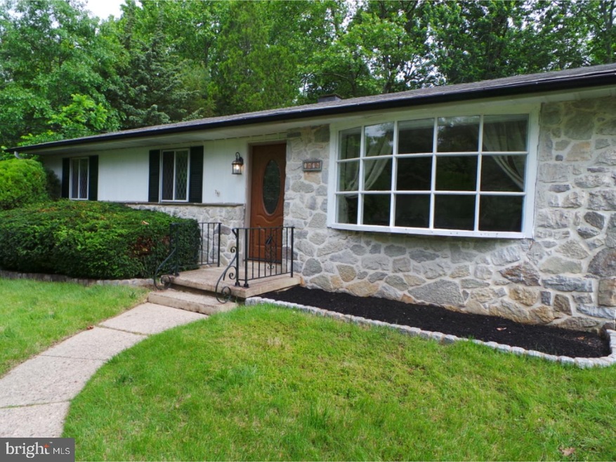 1876 Little Dr, Woodbury, NJ 08096 - photo 1