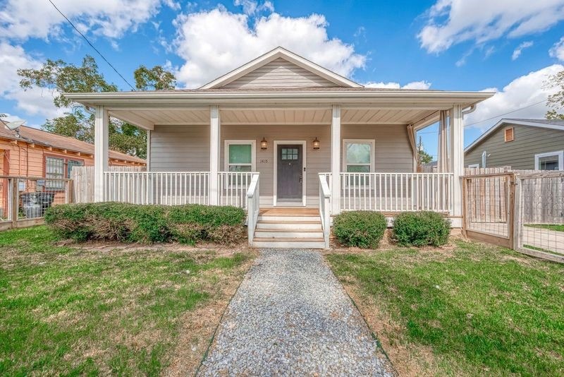 1415 Tarley St, Houston, TX 77009 - photo 1