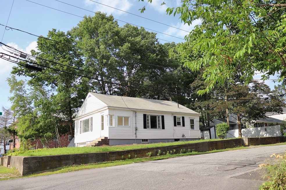 592 S Union St, Lawrence, MA 01843 - photo 1