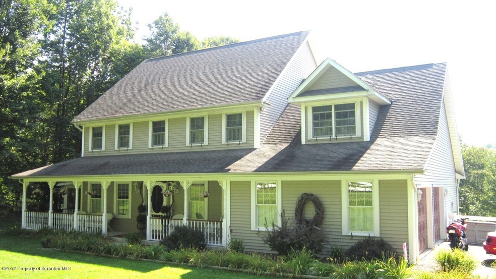 196 Decker Rd, Jermyn, PA 18433 - photo 1