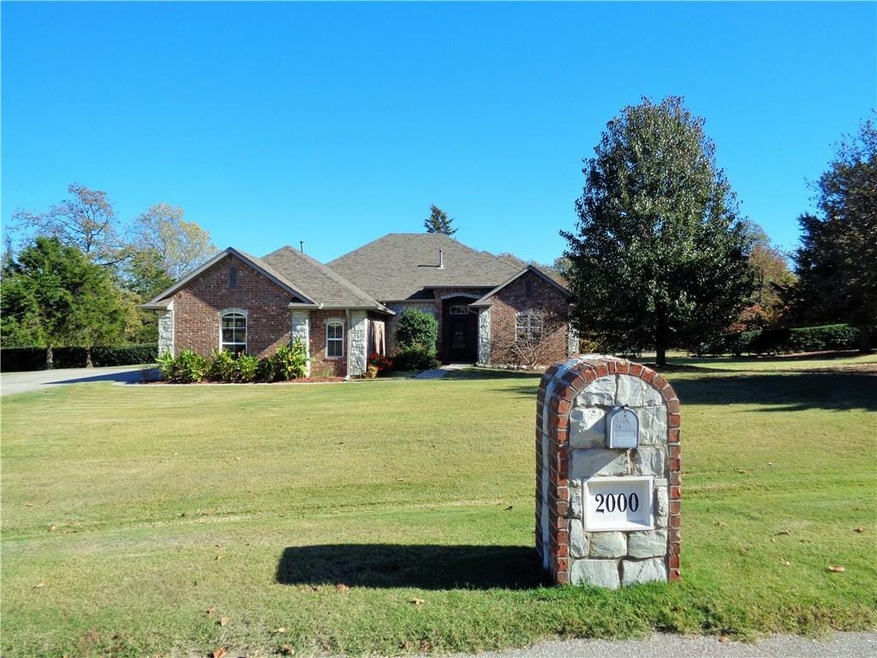 Roof 2013 with upgraded shingle. Beautiful lot 1 a