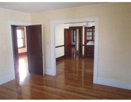 194 Arlington St unit 1, Watertown, MA 02472 - photo 1