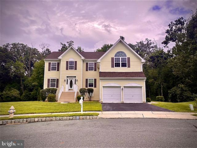 9 Dickens Dr, Columbus, NJ 08022 - photo 1