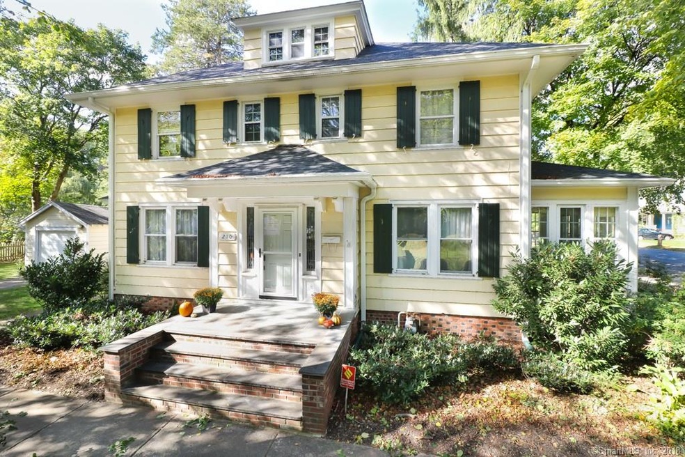 210 Alston Ave, New Haven, CT 06515 - photo 1