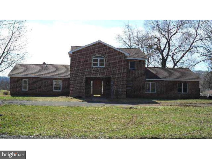 50 Grace Ave, Schuylkill Haven, PA 17972 - photo 1