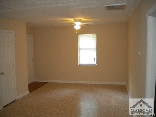 1052 Sweetwater Cir unit B, Athens, GA 30606 - photo 1