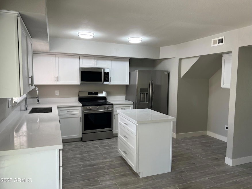 4424 E Belleview St, Phoenix, AZ 85008 - photo 1