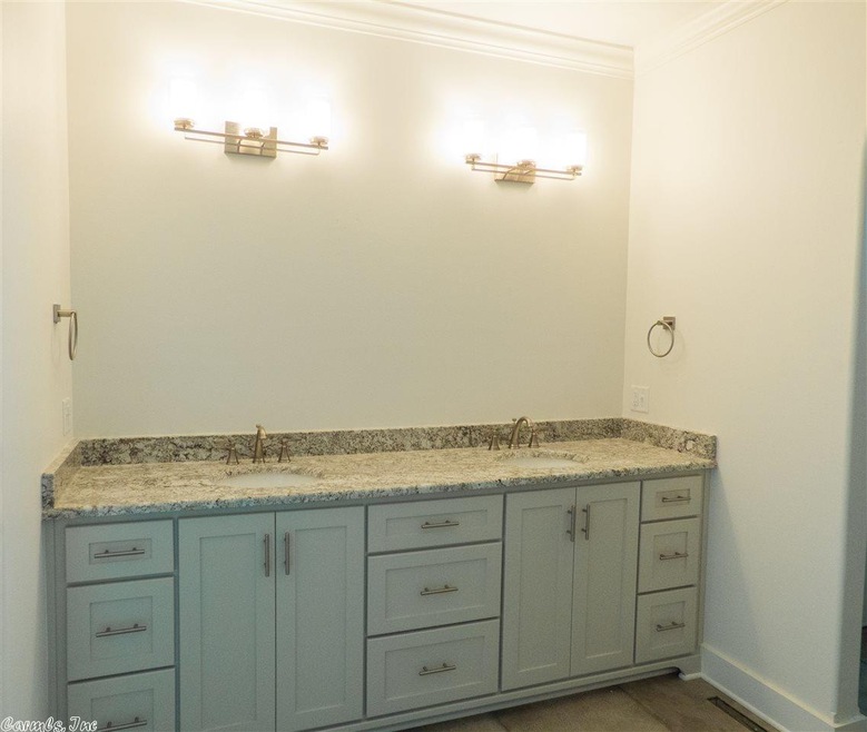 12 Brighton Pointe Ln, Heber Springs, AR 72543 - photo 1