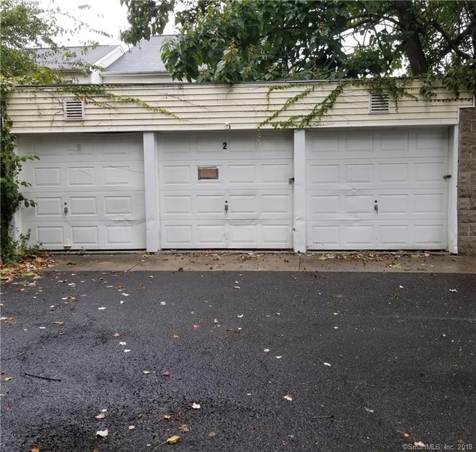 195 Holly St, Bridge Port, CT 06607 - photo 1