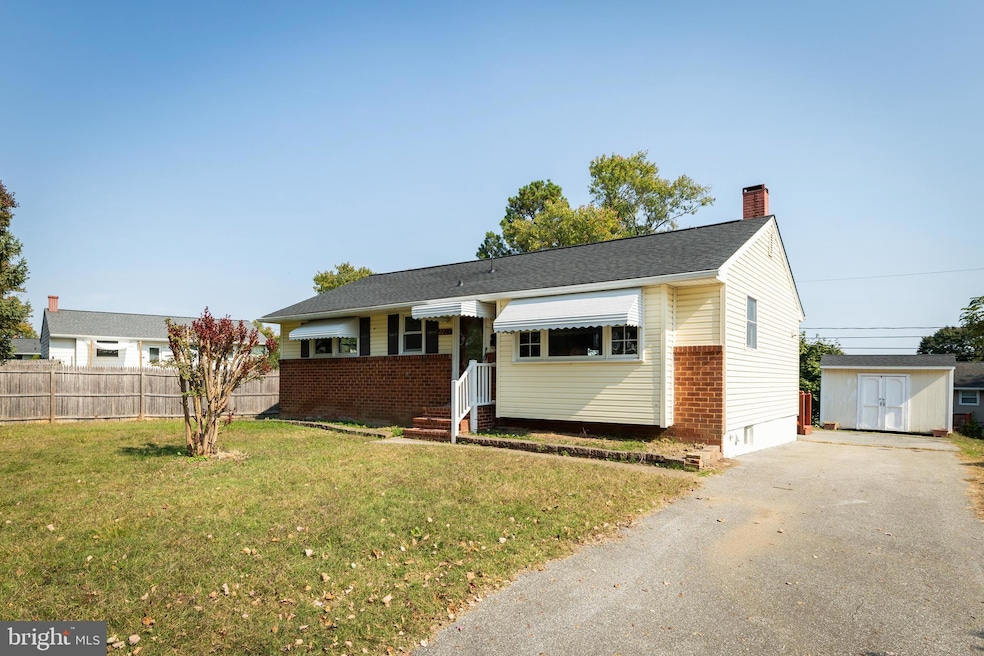 2214 Graham Dr, Wilmington, DE 19808 - photo 1