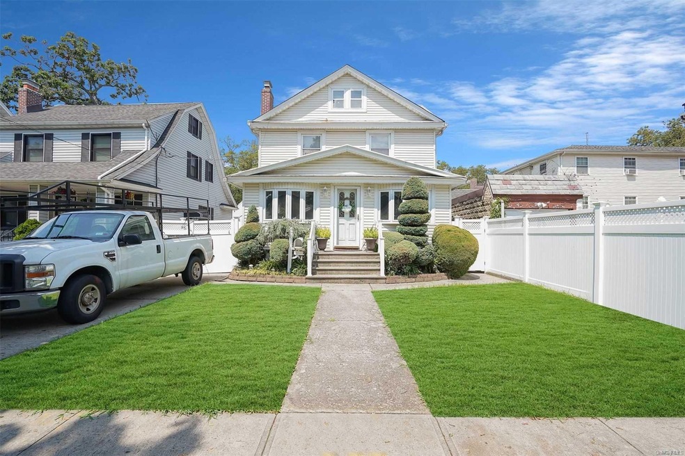 237-53 93rd Ave, Jamaica, NY 11426 - photo 1