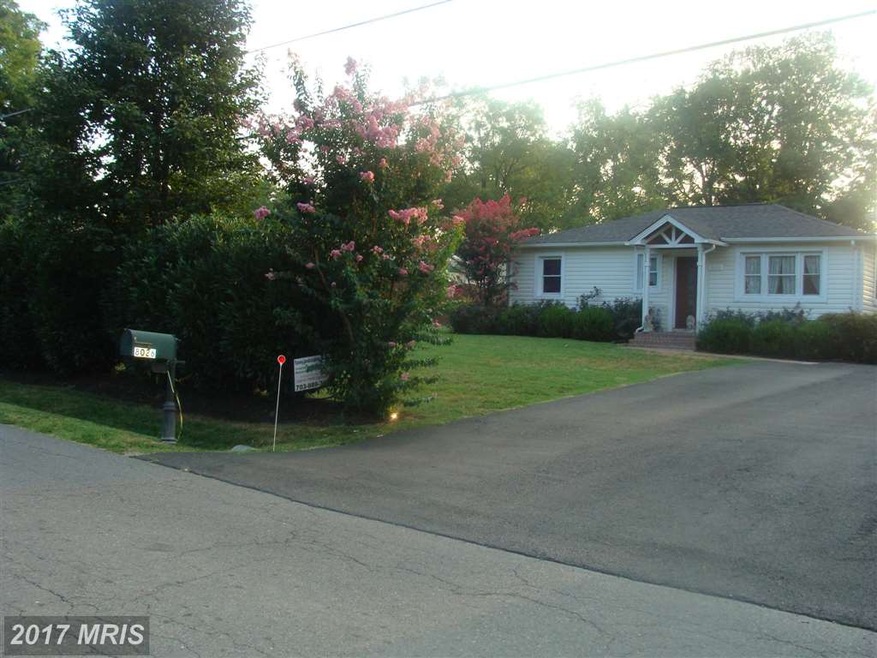 8026 Mclean St, Manassas, VA 20111 - photo 1