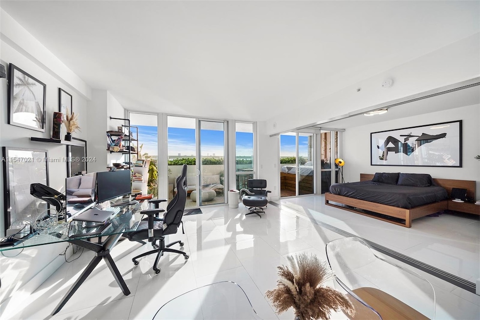 Sold $905,000 • Co-Listing Agent