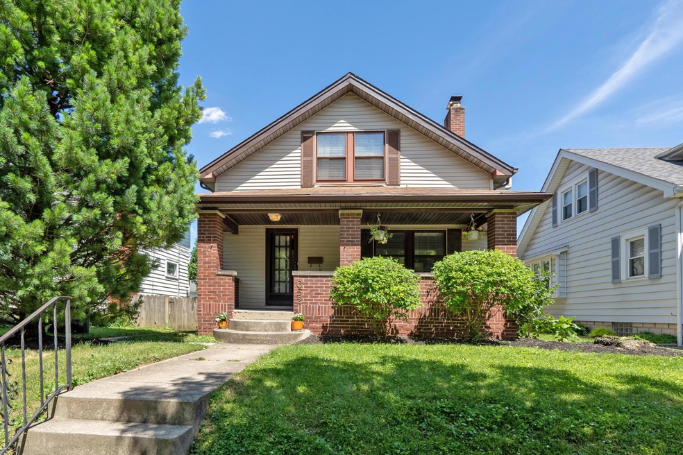 Welcome home to 652 S Cassingham!