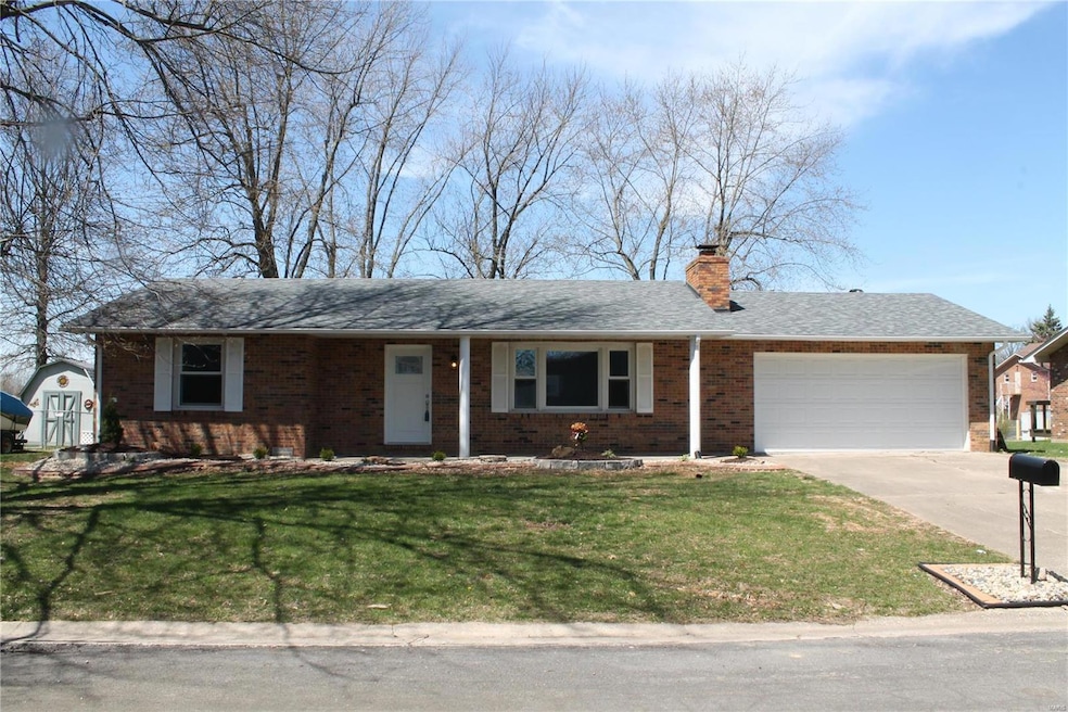 24 Gary Ave, Maryville, IL 62062 - photo 1