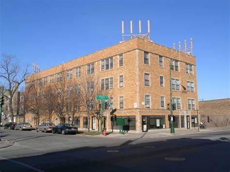 5608 W Wellington Ave unit 2W, Chicago, IL 60634 - photo 1