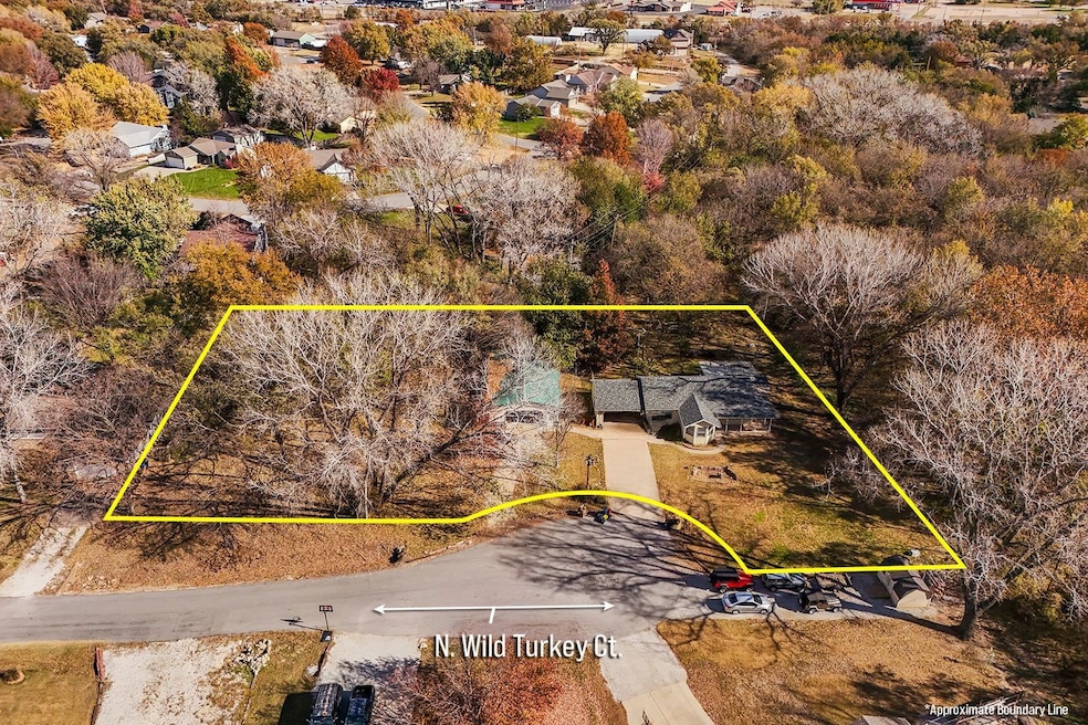 1100 N Wild Turkey Ct, Derby, KS 67037 - photo 1