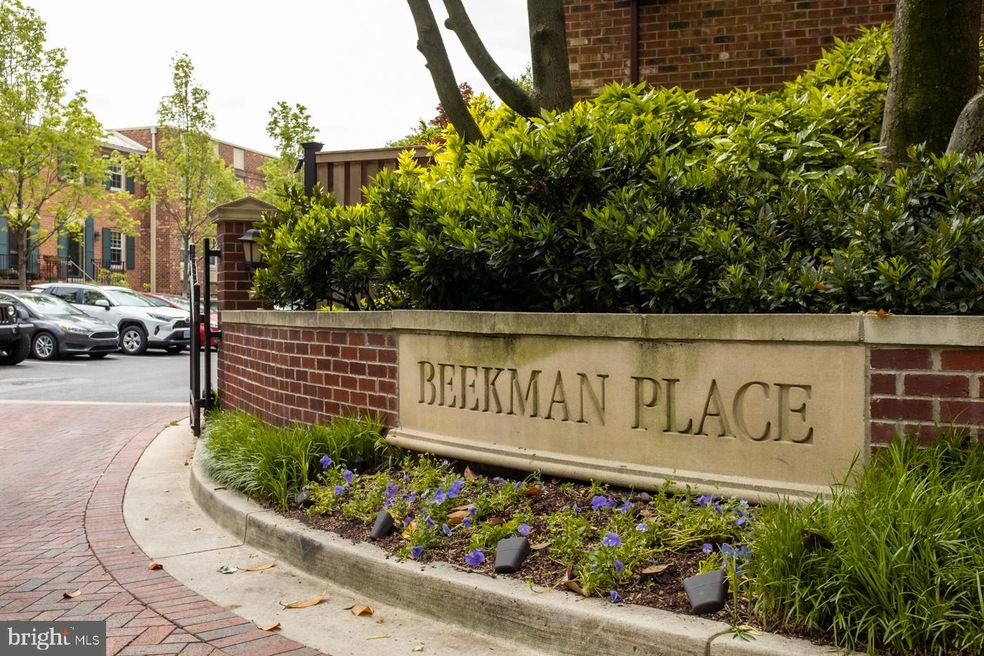 1646 Beekman Place NW unit B, Washington, DC 20009 - photo 1