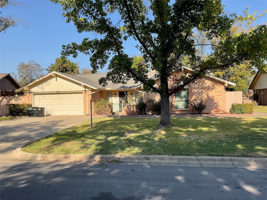 9000 Sirocka Dr, Benbrook, TX 76116 - photo 1