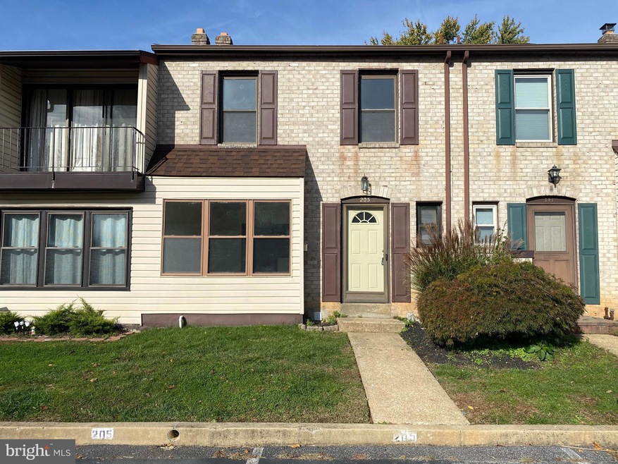 203 East Ct unit 203, Wilmington, DE 19810 - photo 1