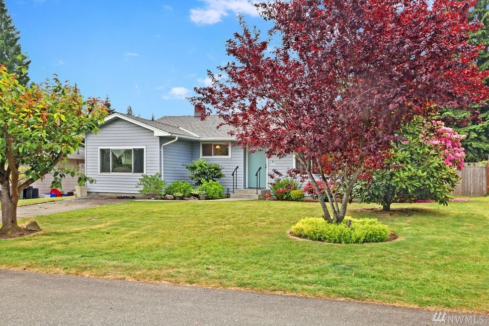 8528 10th Ave SE, Everett, WA 98208 - photo 1