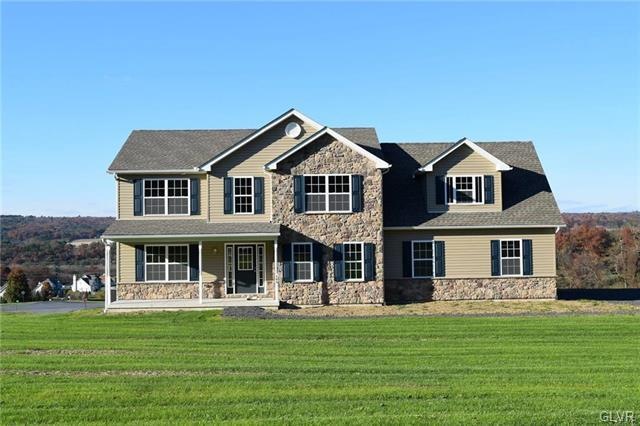 205 Bryan Dr, Polk Township, PA 18058 - photo 1