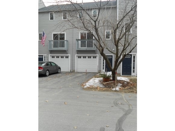 62 Profile Cir, Nashua, NH 03063 - photo 1