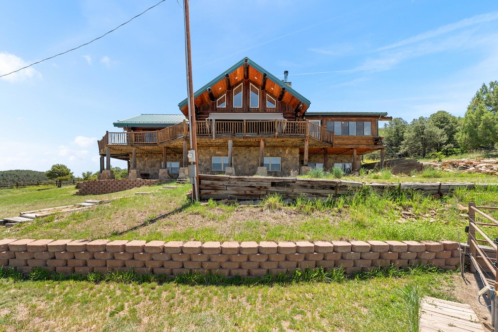 1035 Spanish Peaks Dr, Walsenburg, CO 81089 - photo 1