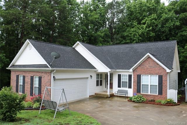 514 Sara Ct, Gastonia, NC 28052 - photo 1