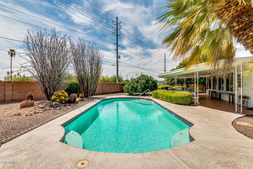 10615 N 99th Dr, Sun City, AZ 85351 - photo 1